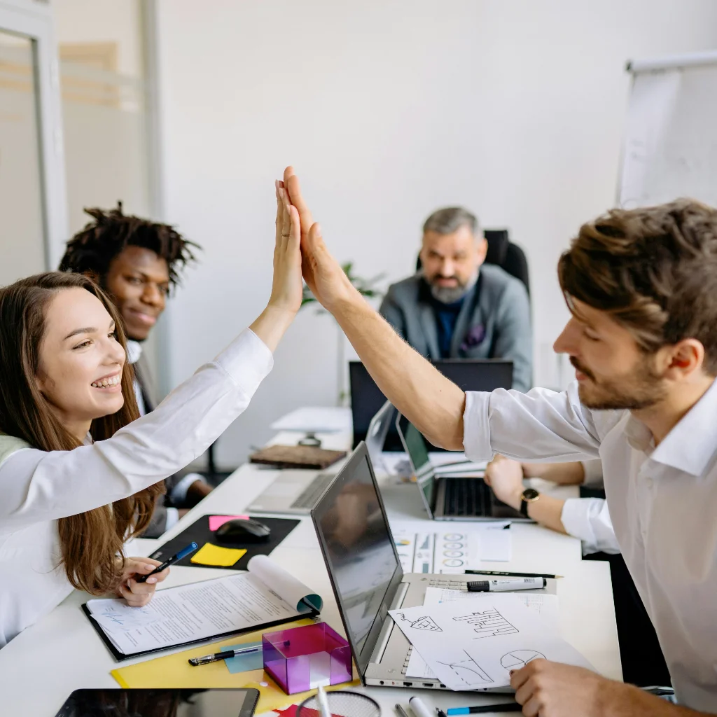 جلسه همفکری تیمی